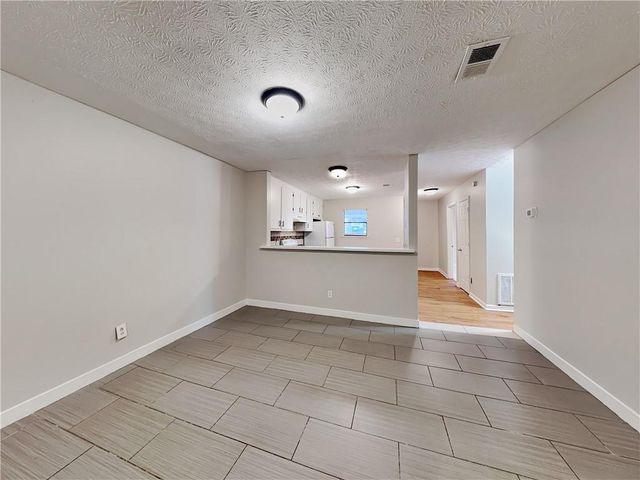 1289 Knoll Court NW, Conyers, GA 30012