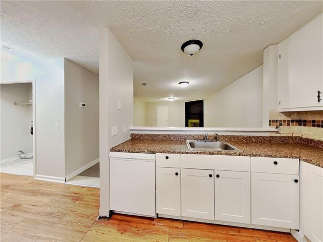 1289 Knoll Court NW, Conyers, GA 30012