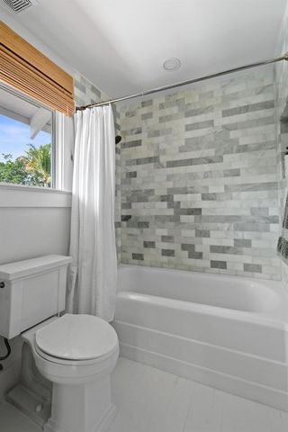 300 Buckingham Road, West Palm Beach, FL 33405