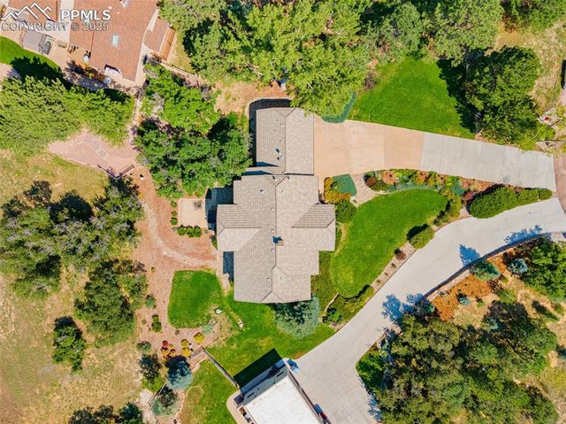 240 Mission Hill Way, Colorado Springs, CO 80921