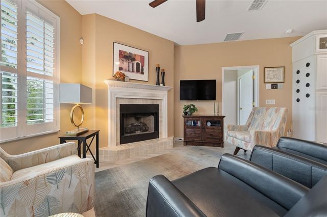 1226 HERON POINT WAY, Deland, FL 32724