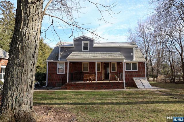 181 Pascack Road, Woodcliff Lake, NJ 07677