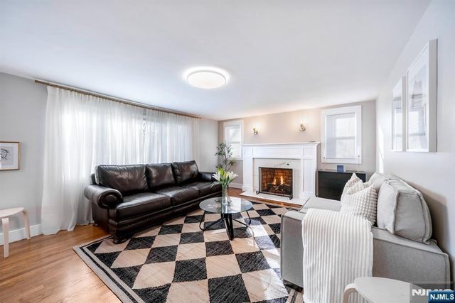 181 Pascack Road, Woodcliff Lake, NJ 07677