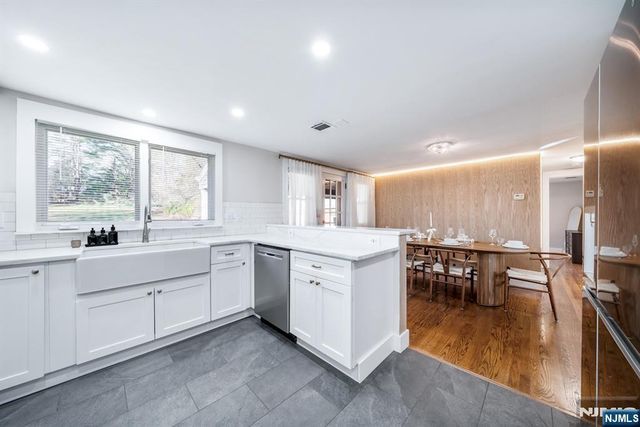 181 Pascack Road, Woodcliff Lake, NJ 07677