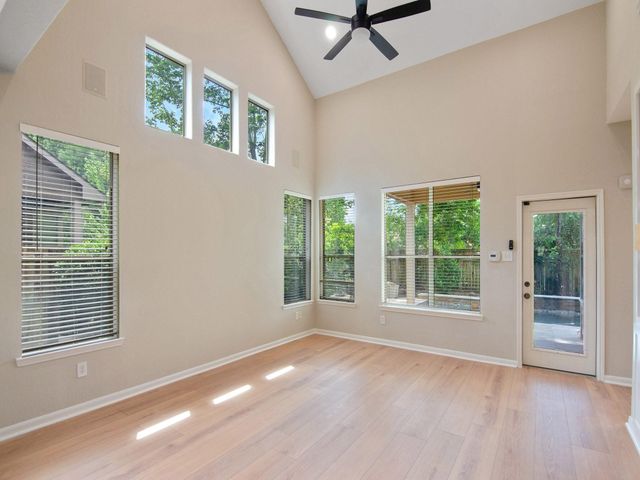 54 Douvaine Ct, The Woodlands, TX 77382