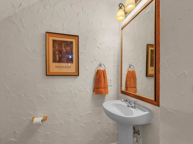 3244 Newhaven Drive, Highland Village, TX 75077