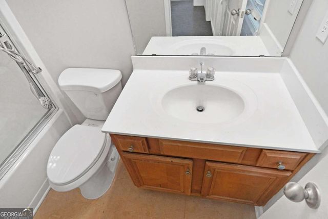 2555 Flat Shoals Road 404, South Fulton, GA 30349