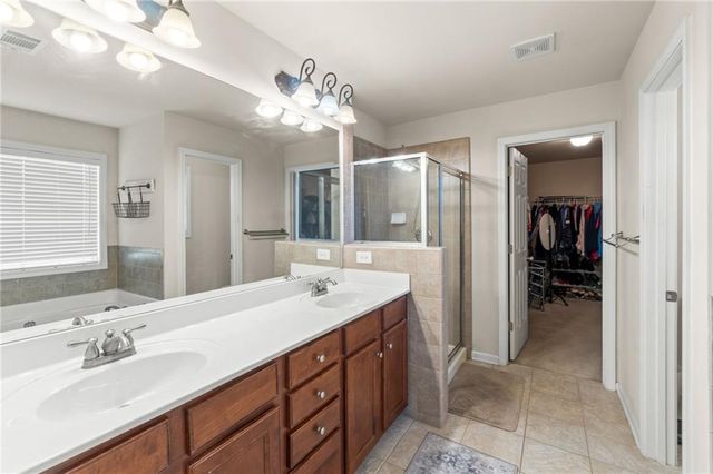 6222 Sapphire Court, Sugar Hill, GA 30518