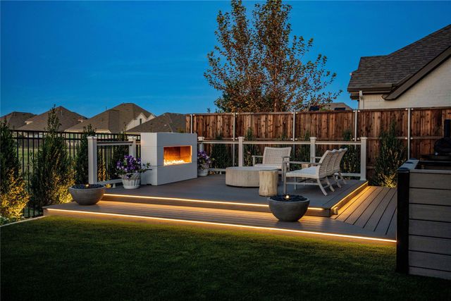 8183 Mary Curran Court, Dallas, TX 75252