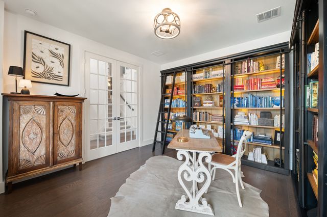 8183 Mary Curran Court, Dallas, TX 75252