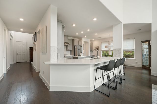 8183 Mary Curran Court, Dallas, TX 75252