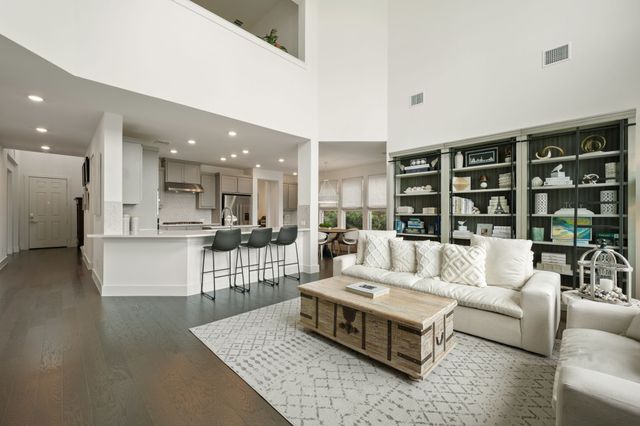 8183 Mary Curran Court, Dallas, TX 75252