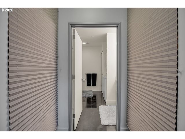 411 Nw FLANDERS St 310, Portland, OR 97209