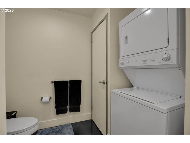 411 Nw FLANDERS St 310, Portland, OR 97209