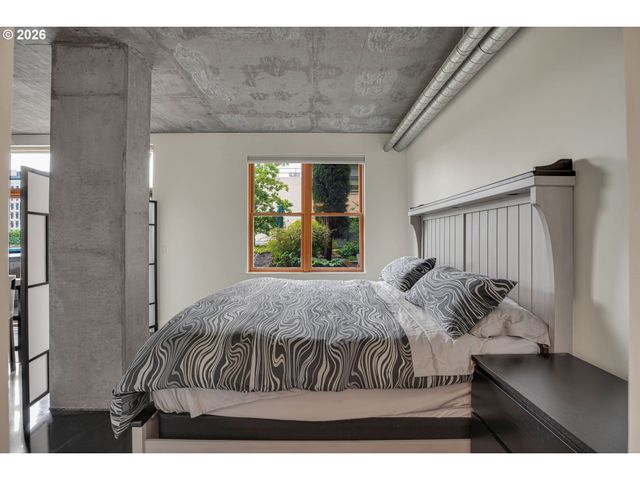 411 Nw FLANDERS St 310, Portland, OR 97209