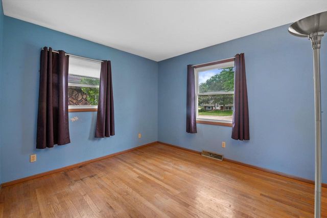126 Stone STREET, Beaver Dam, WI 53916