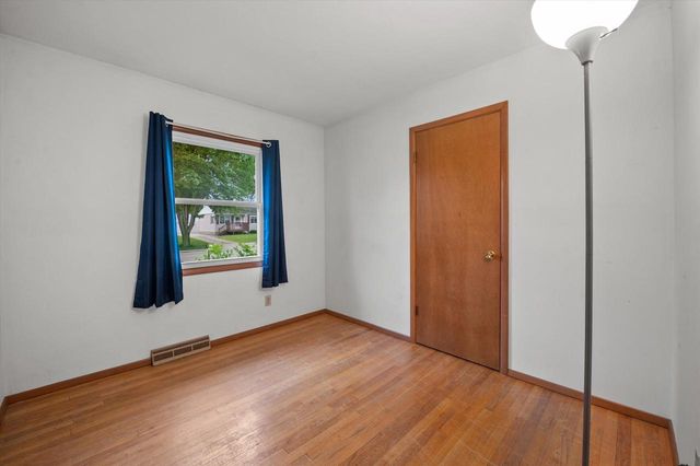 126 Stone STREET, Beaver Dam, WI 53916