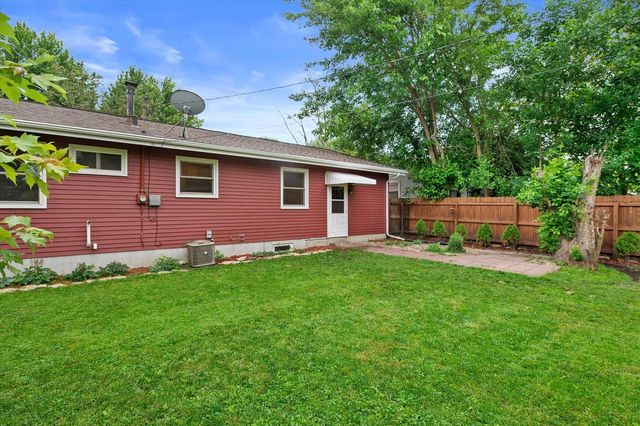126 Stone STREET, Beaver Dam, WI 53916