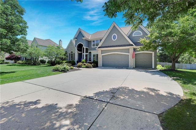 5013 W 150TH Street, Leawood, KS 66224
