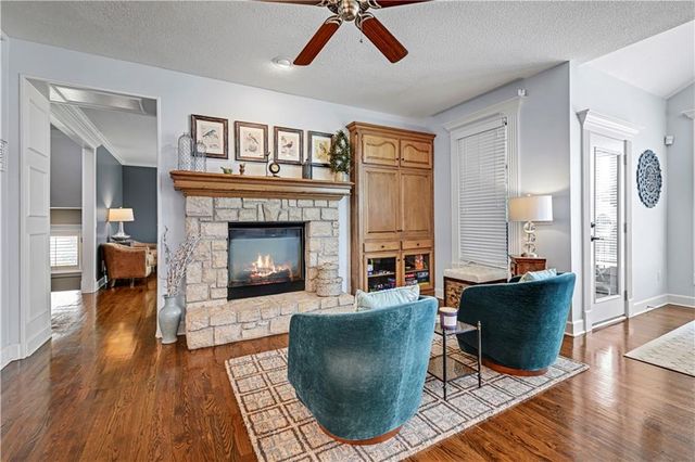 5013 W 150TH Street, Leawood, KS 66224