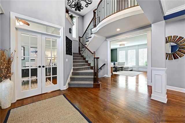 5013 W 150TH Street, Leawood, KS 66224
