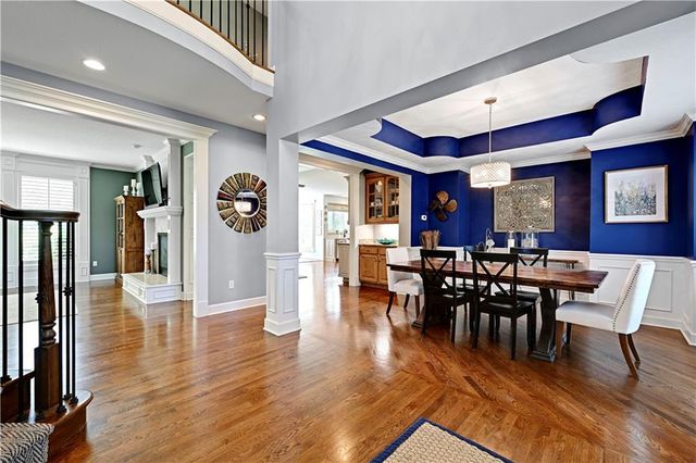 5013 W 150TH Street, Leawood, KS 66224