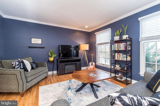 1465 BUCK HILL DR, Southampton, PA 18966