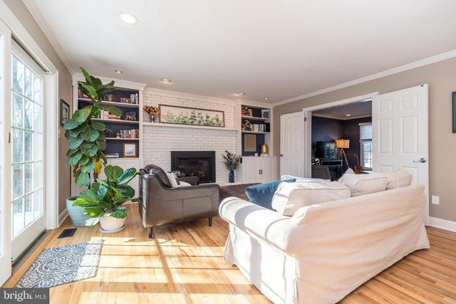 1465 BUCK HILL DR, Southampton, PA 18966