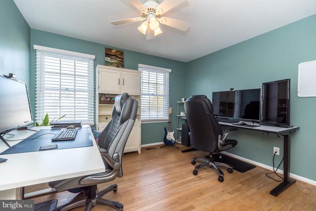 1465 BUCK HILL DR, Southampton, PA 18966