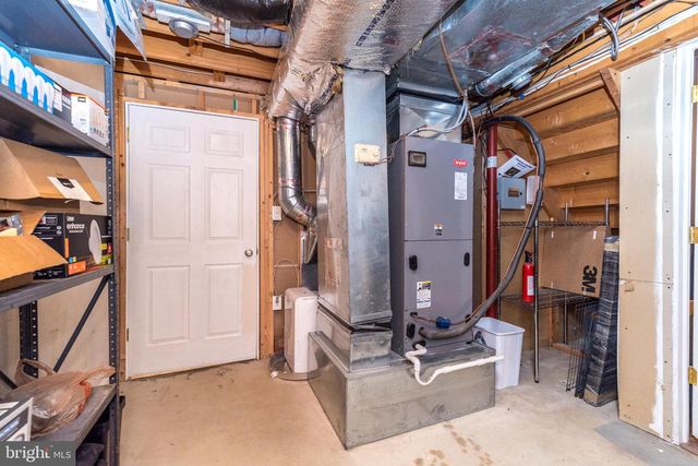 1465 BUCK HILL DR, Southampton, PA 18966