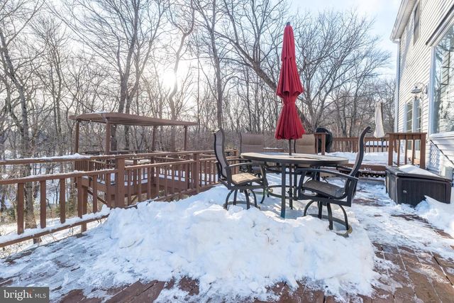 1465 BUCK HILL DR, Southampton, PA 18966