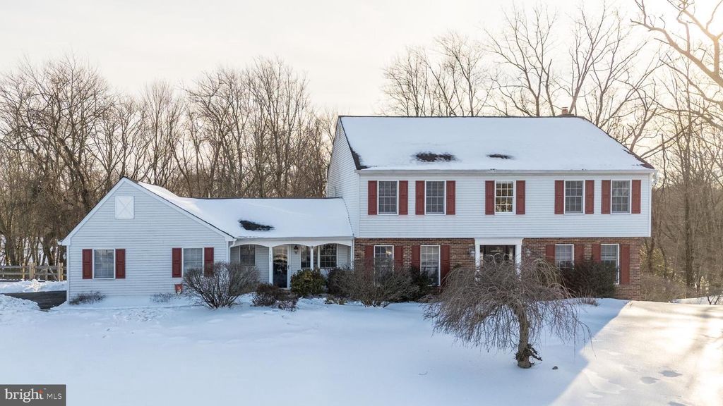 1465 BUCK HILL DR, Southampton, PA 18966