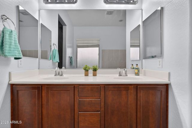 311 W MONTEGO Drive, Casa Grande, AZ 85122