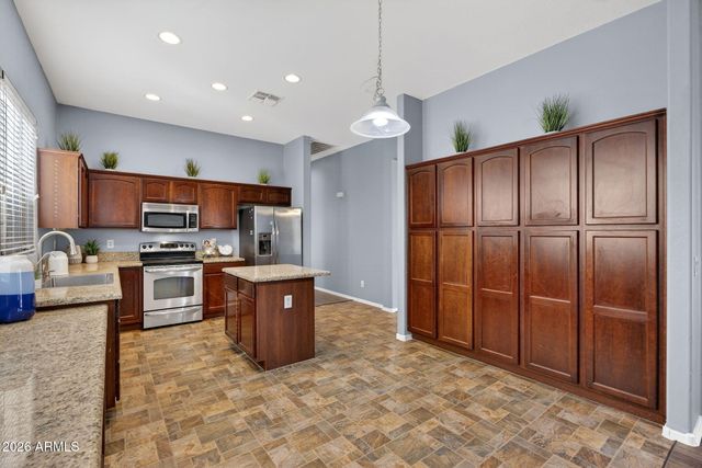 311 W MONTEGO Drive, Casa Grande, AZ 85122