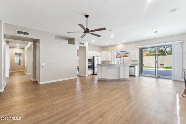 5222 E DANBURY Road, Scottsdale, AZ 85254