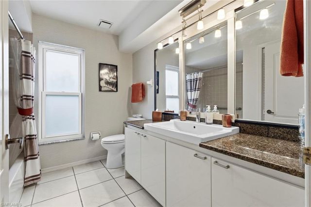 311 Henley DR, Naples, FL 34104