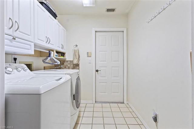 311 Henley DR, Naples, FL 34104