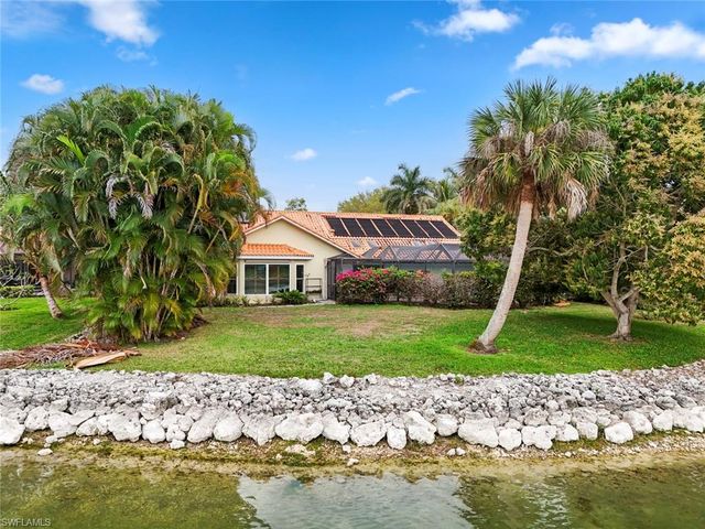 311 Henley DR, Naples, FL 34104