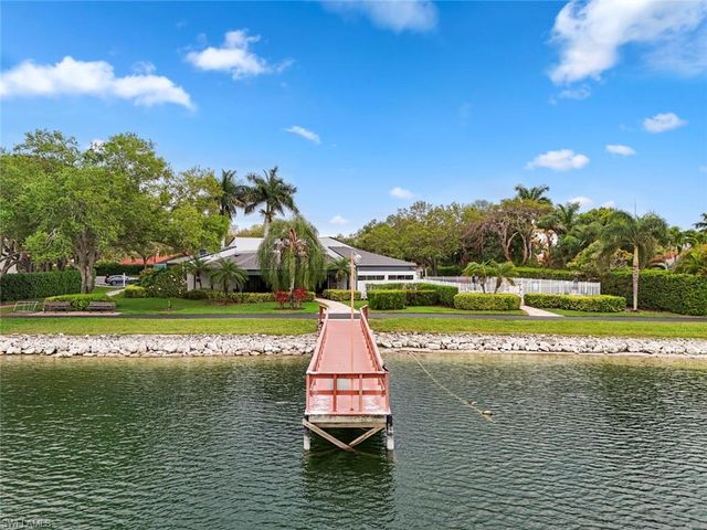 311 Henley DR, Naples, FL 34104