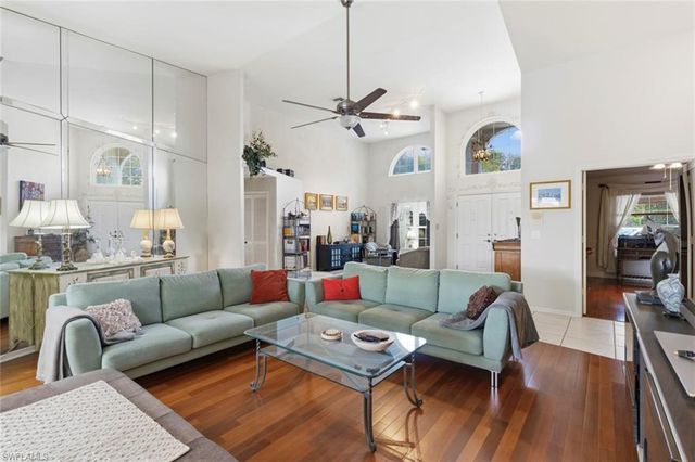 311 Henley DR, Naples, FL 34104