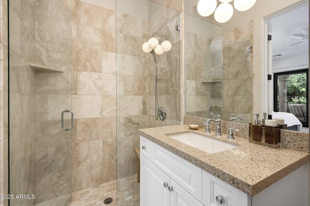 6840 E SUNNYVALE Road, Paradise Valley, AZ 85253