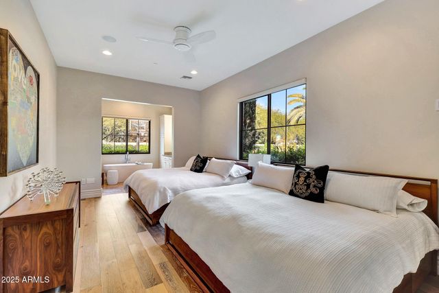 6840 E SUNNYVALE Road, Paradise Valley, AZ 85253