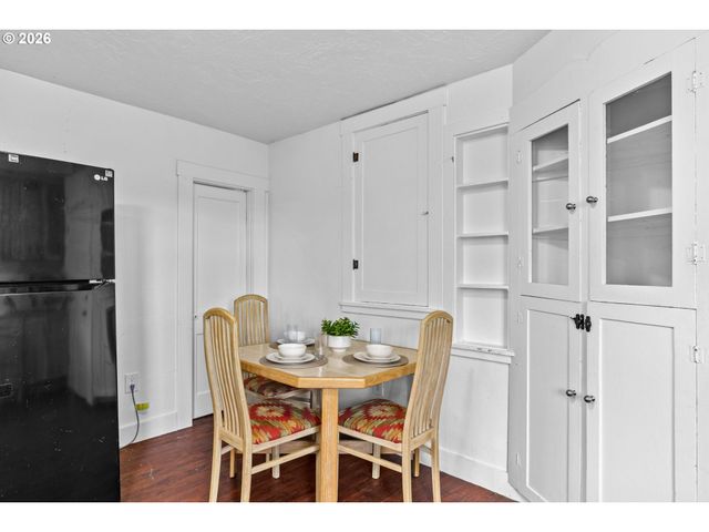 80388 TERRITORIAL Hwy, Eugene, OR 97405