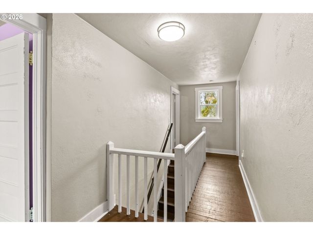 80388 TERRITORIAL Hwy, Eugene, OR 97405