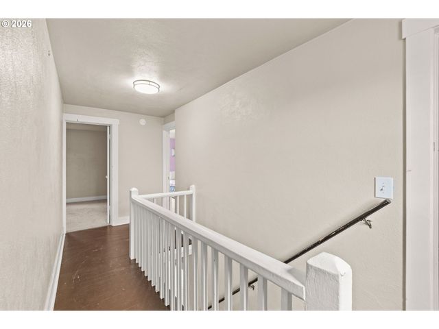 80388 TERRITORIAL Hwy, Eugene, OR 97405