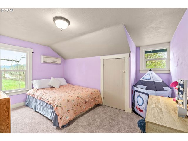 80388 TERRITORIAL Hwy, Eugene, OR 97405