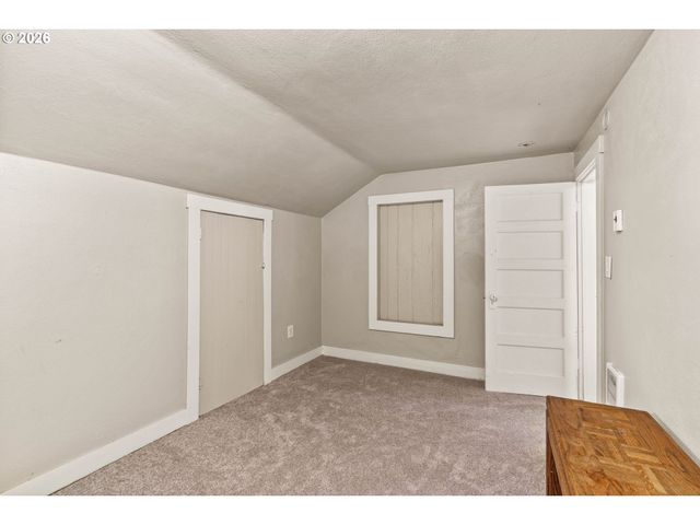 80388 TERRITORIAL Hwy, Eugene, OR 97405