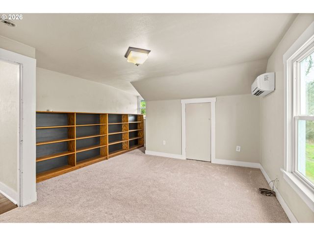 80388 TERRITORIAL Hwy, Eugene, OR 97405