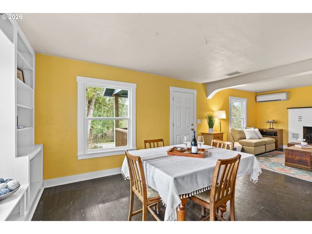 80388 TERRITORIAL Hwy, Eugene, OR 97405