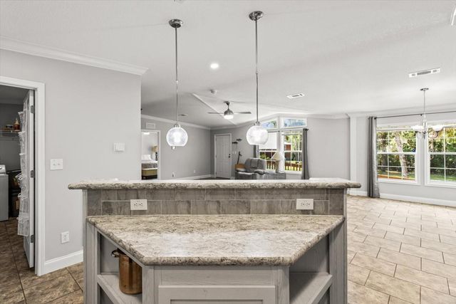 5650 S MASON CREEK ROAD, Homosassa, FL 34448